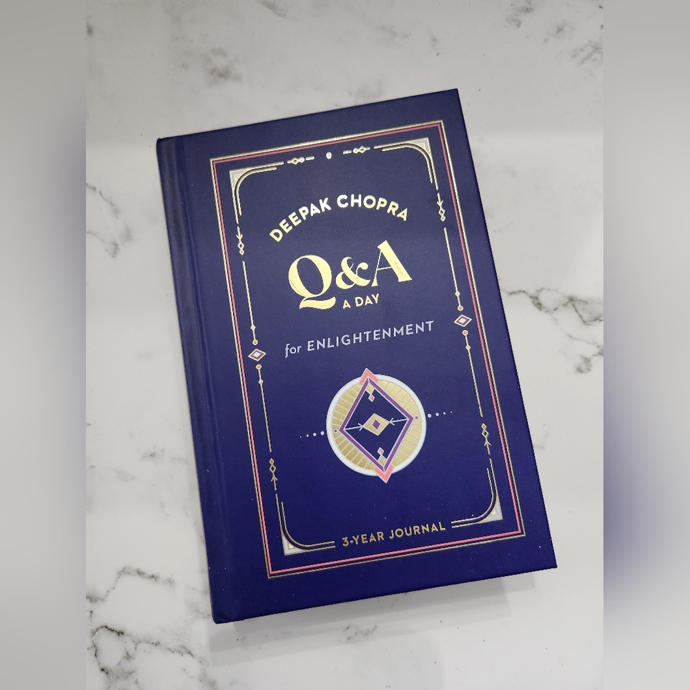 Deepak Chopra Q&A a Day for Enlightenment 3-Year Guided Journal – Mindfulness